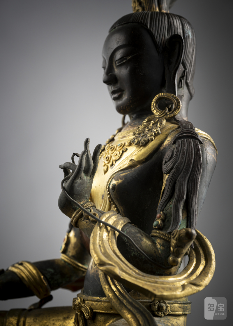 A PARCEL-GILT EMBOSSED COPPER FIGURE OF SYAMATARA - 图4